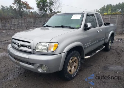 2003 Toyota Tundra Sr5 V8 z USA, uszkodzony, nr VIN 5TBBT44163S366923